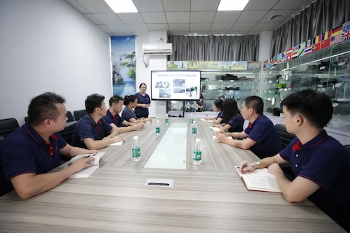 13 years of PP injection molding experience 5-axis CNC machining 0.01mm tolerance precision 96% T1 sample success rate for PP injection molds